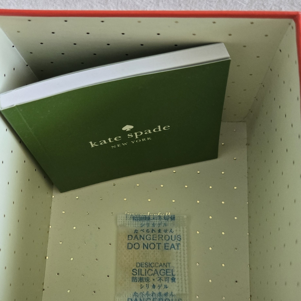 Kate Spade Black and Gold Watch - Picture 5 of 6